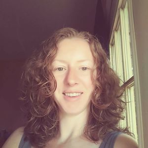 Meet your Posher, Cynthia